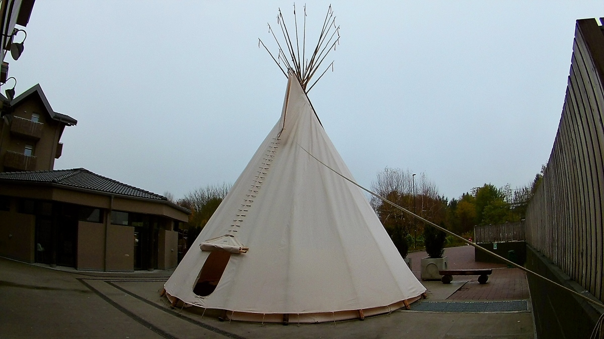 Verwonderend Native American Tipis | FamWest natural tents TD-95